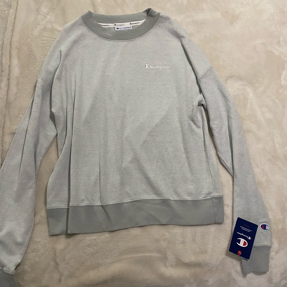 Such a soft Champion long sleeve!